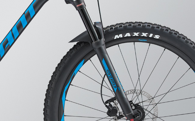 2019 GIANT Bicycles | FATHOM 2