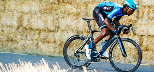 2019 GIANT Bicycles | ON-ROAD × PERFORMANCE