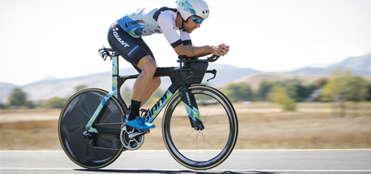2019 GIANT Bicycles | ON-ROAD
