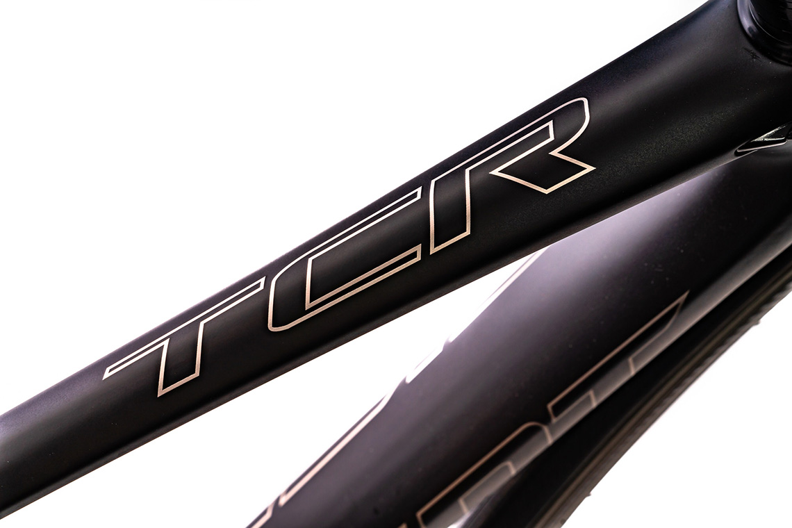 2020 GIANT Bicycles | TCR ADVANCED PRO TEAM DISC