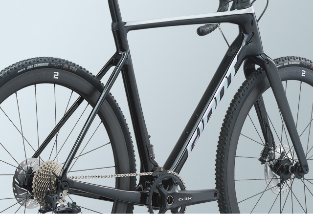 2022 GIANT Bicycles | TCX ADVANCED PRO 1 2022 GIANT Bicycles | TCX ADVANCED PRO 1