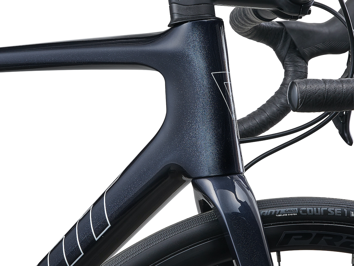 2023 GIANT Bicycles | TCR ADVANCED 1 DISC KOM 2023 GIANT Bicycles | TCR ADVANCED 1 DISC KOM