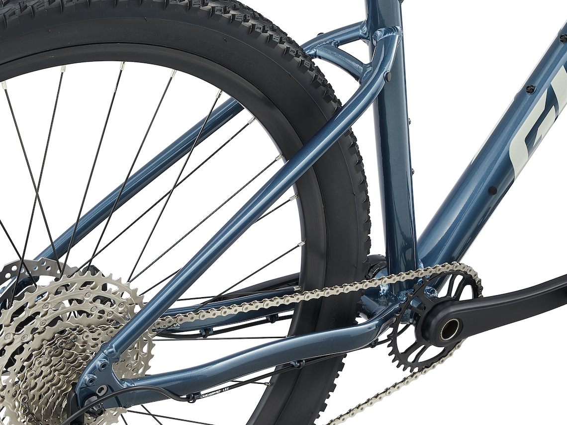 2023 GIANT Bicycles | TALON 0