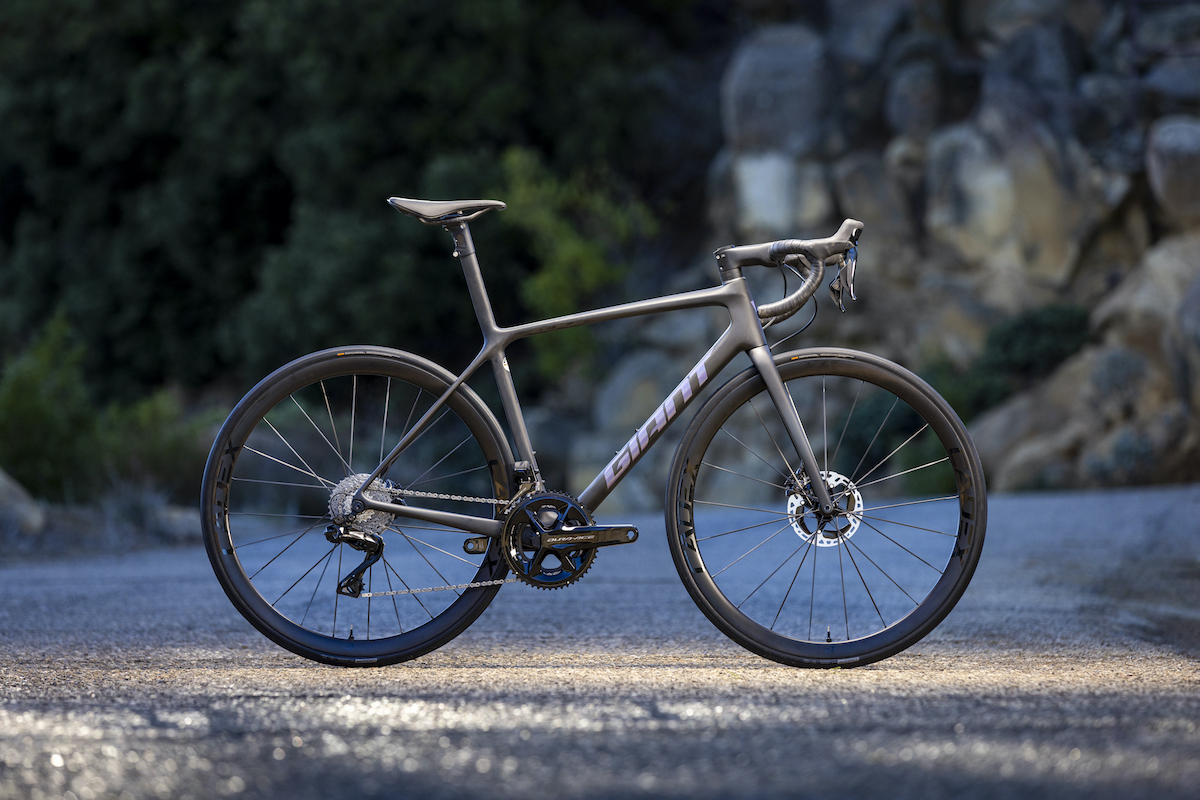 2024 GIANT Bicycles | TCR ADVANCED SL 0 DISC