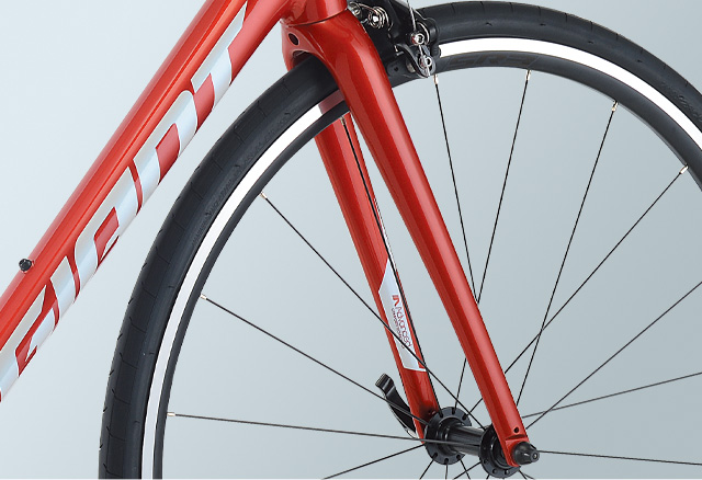 2024 GIANT Bicycles | CONTEND 2 2024 GIANT Bicycles | CONTEND 2